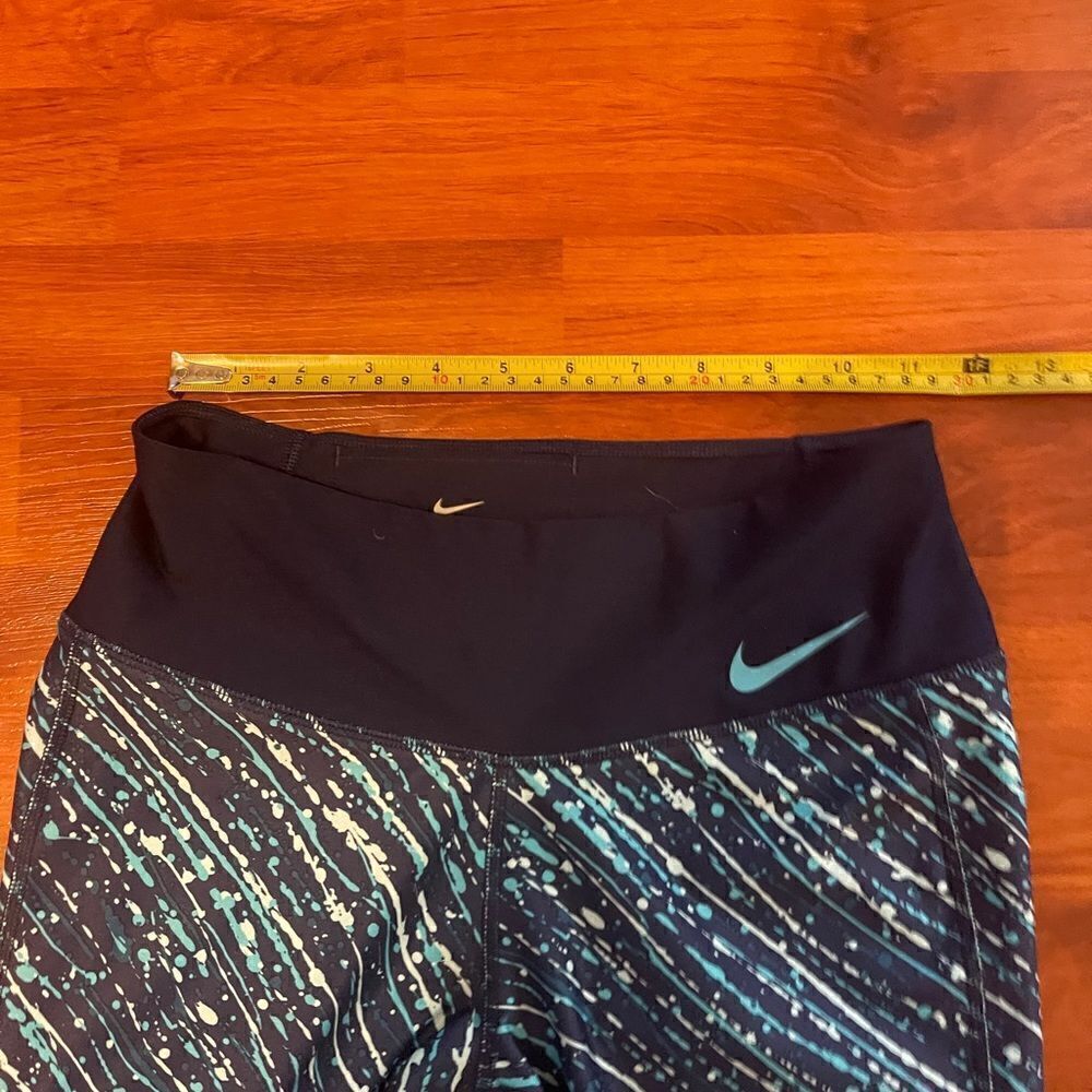 NIKE leggings Women's Dri-FitPower Printed Training capris, size XS - Picture 6 of 7